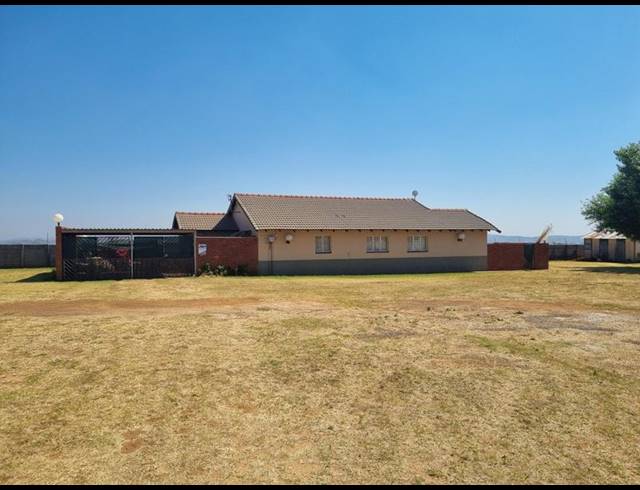 FARM FOR SALE IN MONAVONI AH